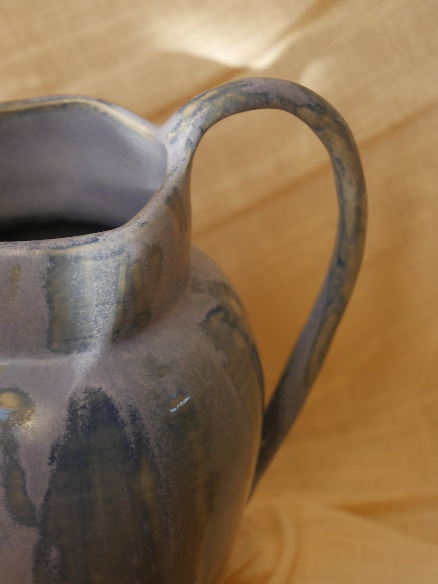 10. Vase Amphore - Céramique